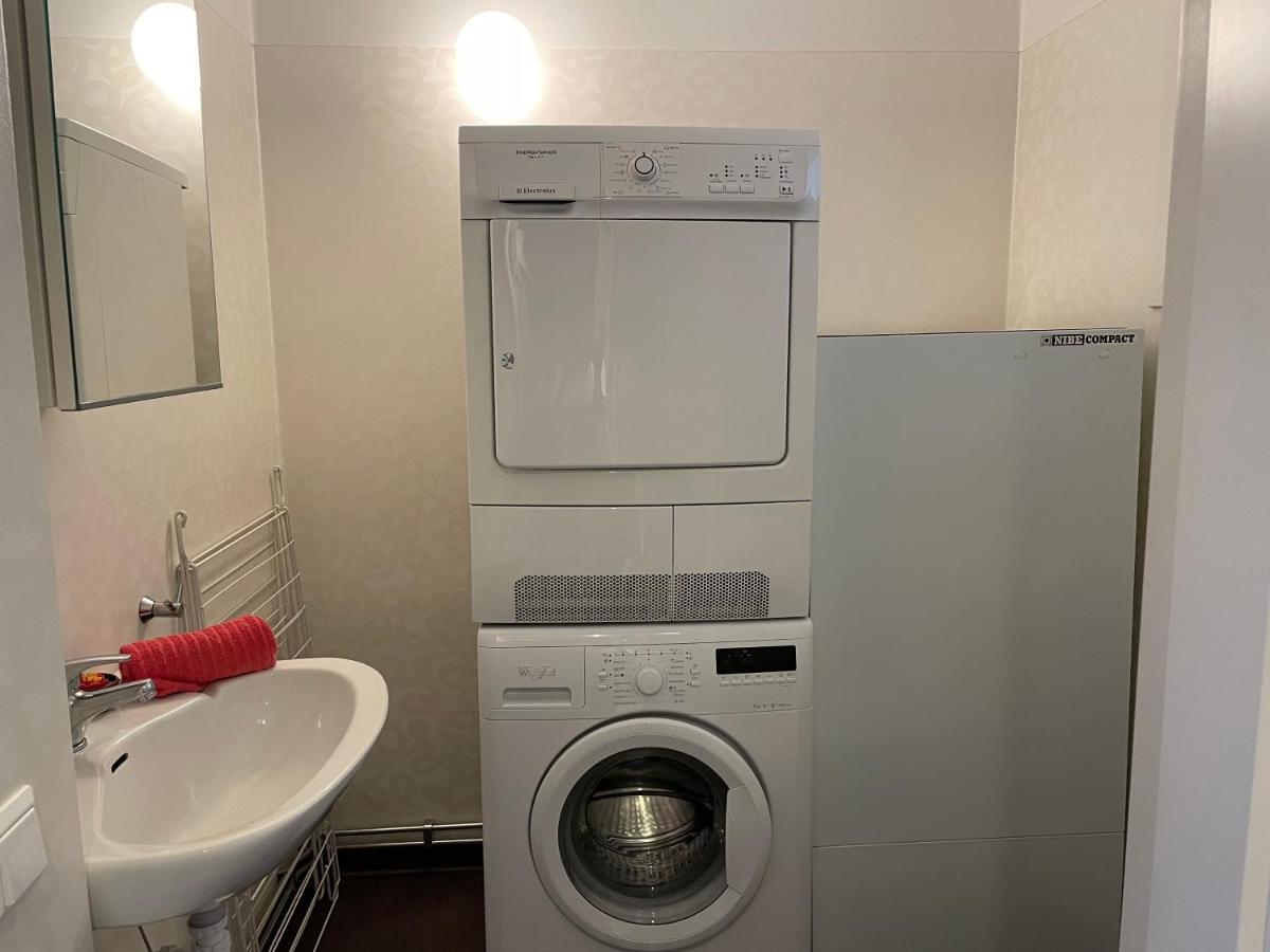 Apartment Uddevalla Bohuslaen Bubbelbad Kültér fotó