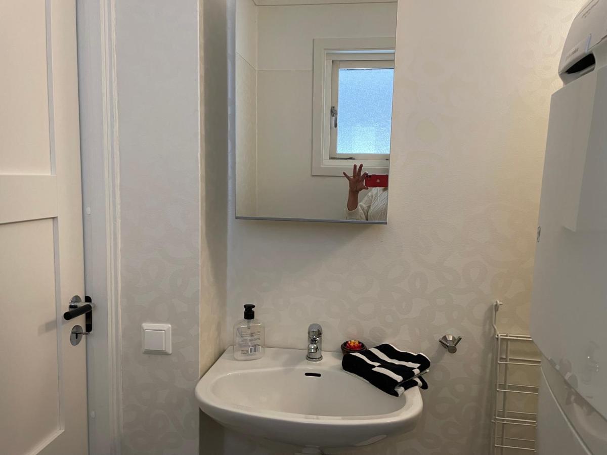 Apartment Uddevalla Bohuslaen Bubbelbad Kültér fotó