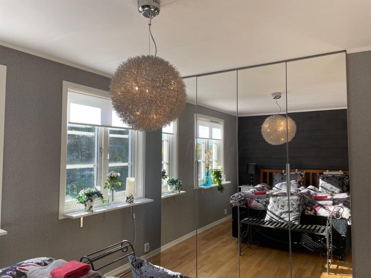 Apartment Uddevalla Bohuslaen Bubbelbad Kültér fotó